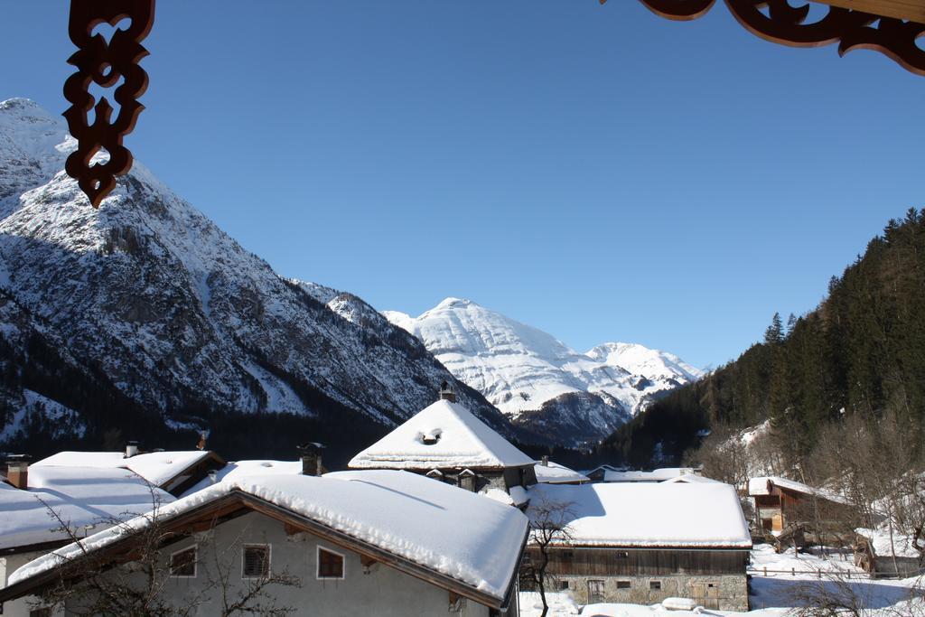 Ferienschloessl Harmonie Hotell Holzgau Eksteriør bilde