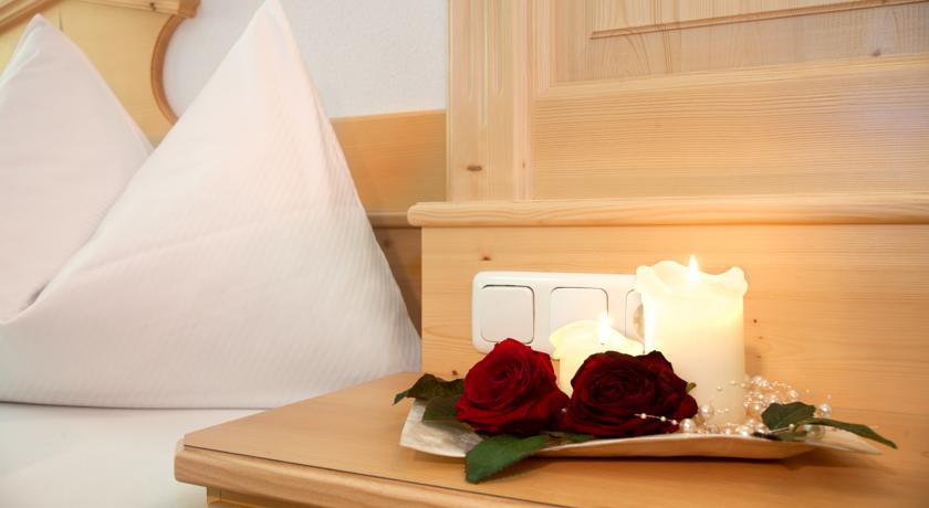 Ferienschloessl Harmonie Hotell Holzgau Rom bilde